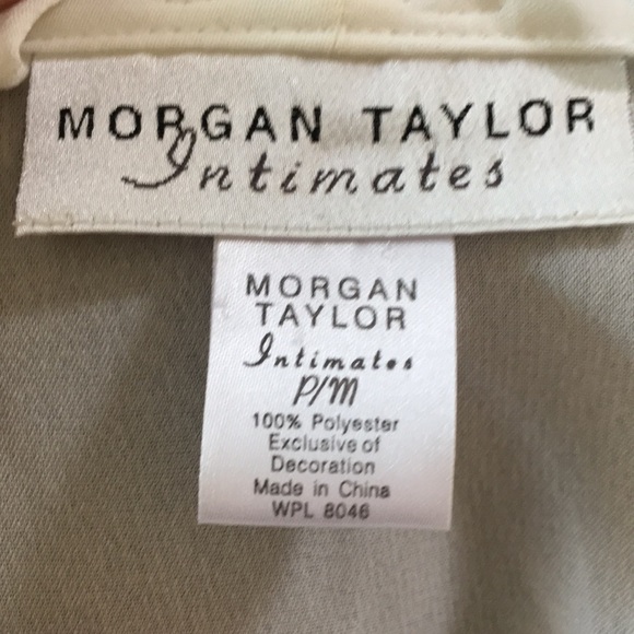 Morgan Taylor Sheer White Robe - Picture 9 of 10
